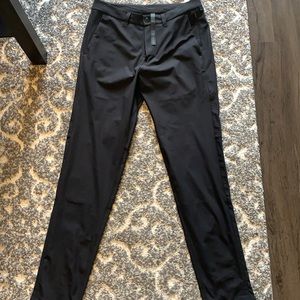 32” Commissioner  Slim Fit pant brand new